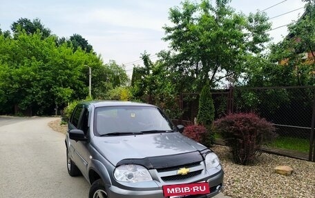 Chevrolet Niva I рестайлинг, 2012 год, 475 000 рублей, 2 фотография