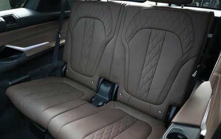 BMW X7, 2024 год, 18 000 000 рублей, 8 фотография