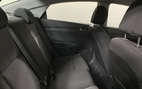 Hyundai Solaris II рестайлинг, 2017 год, 1 099 000 рублей, 17 фотография