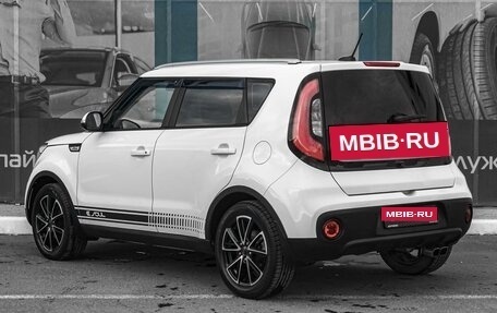 KIA Soul II рестайлинг, 2017 год, 1 549 000 рублей, 2 фотография