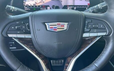 Cadillac Escalade V, 2022 год, 12 936 804 рублей, 5 фотография