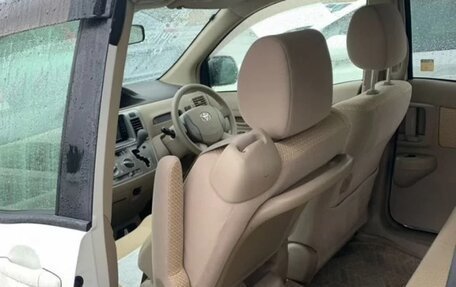 Toyota Raum II, 2010 год, 1 800 000 рублей, 9 фотография