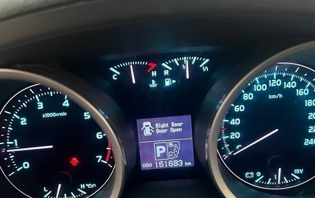Toyota Land Cruiser 200, 2010 год, 3 501 000 рублей, 8 фотография