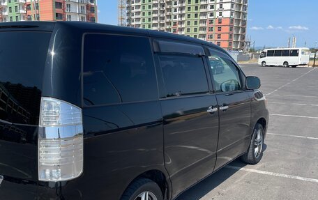 Toyota Noah III, 2006 год, 1 150 000 рублей, 13 фотография