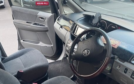 Toyota Noah III, 2006 год, 1 150 000 рублей, 16 фотография