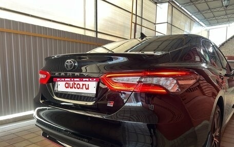 Toyota Camry, 2021 год, 3 550 000 рублей, 9 фотография