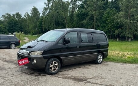 Hyundai Starex I рестайлинг, 2002 год, 495 000 рублей, 4 фотография