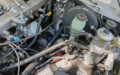 Toyota Land Cruiser 100 рестайлинг 2, 2003 год, 2 500 000 рублей, 1 фотография