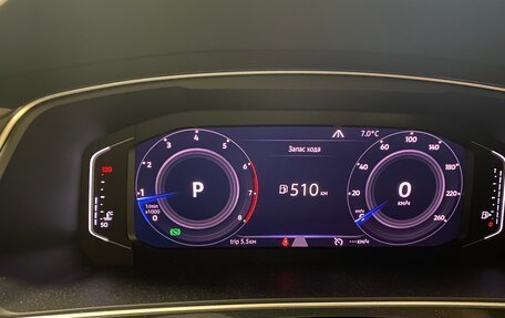 Volkswagen Tiguan II, 2019 год, 2 650 000 рублей, 21 фотография