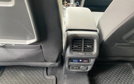 Volkswagen Tiguan II, 2019 год, 2 650 000 рублей, 11 фотография