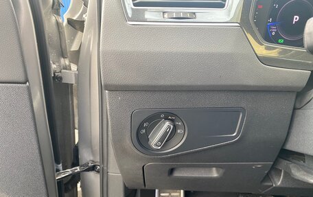 Volkswagen Tiguan II, 2019 год, 2 650 000 рублей, 18 фотография