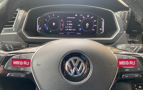 Volkswagen Tiguan II, 2019 год, 2 650 000 рублей, 16 фотография