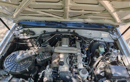 Toyota Land Cruiser 100 рестайлинг 2, 2003 год, 2 500 000 рублей, 14 фотография
