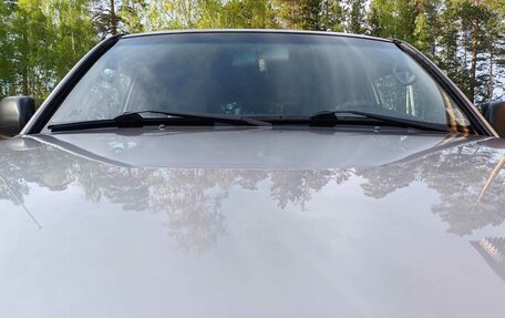 Toyota Land Cruiser 100 рестайлинг 2, 2003 год, 2 500 000 рублей, 15 фотография