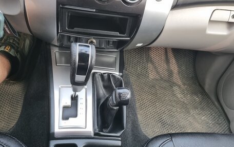 Mitsubishi Pajero Sport II рестайлинг, 2012 год, 1 680 000 рублей, 29 фотография