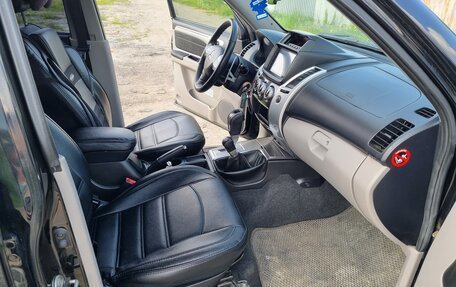Mitsubishi Pajero Sport II рестайлинг, 2012 год, 1 680 000 рублей, 37 фотография