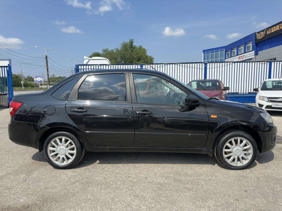 ВАЗ (LADA) Granta I, 2016 год, 555 000 рублей, 4 фотография