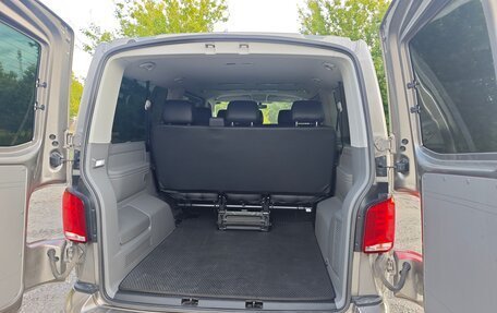 Volkswagen Caravelle T6 рестайлинг, 2021 год, 5 444 444 рублей, 2 фотография