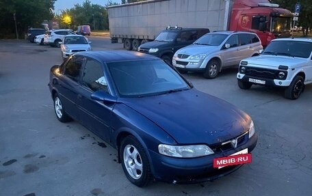 Opel Vectra B рестайлинг, 1998 год, 100 000 рублей, 3 фотография