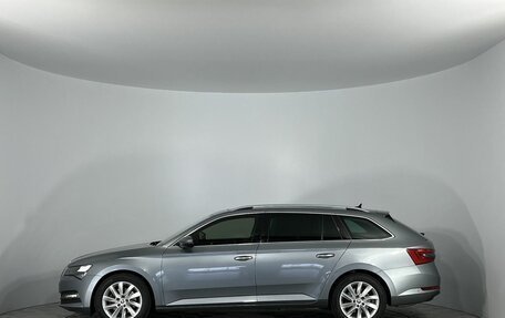 Skoda Superb III рестайлинг, 2019 год, 2 320 000 рублей, 8 фотография