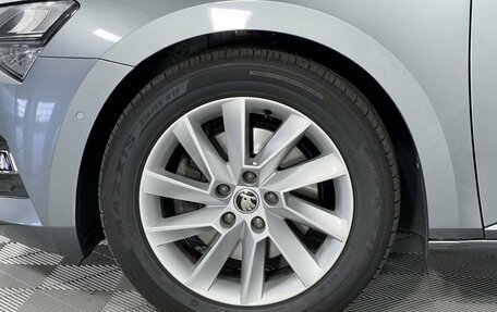Skoda Superb III рестайлинг, 2019 год, 2 320 000 рублей, 10 фотография