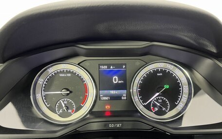 Skoda Superb III рестайлинг, 2019 год, 2 320 000 рублей, 12 фотография