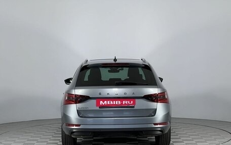 Skoda Superb III рестайлинг, 2019 год, 2 320 000 рублей, 6 фотография
