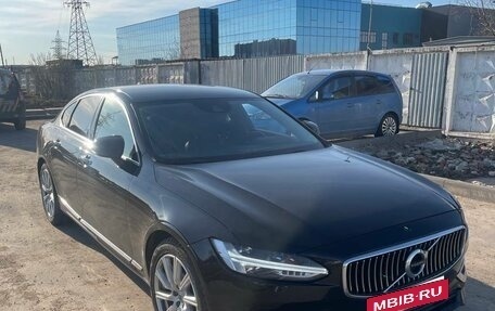 Volvo S90 II рестайлинг, 2017 год, 2 350 000 рублей, 9 фотография