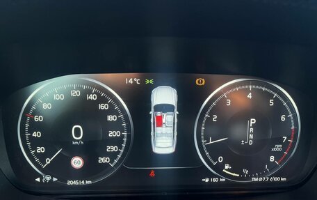 Volvo S90 II рестайлинг, 2017 год, 2 350 000 рублей, 15 фотография