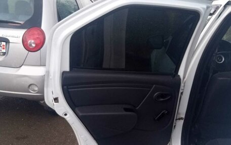 Renault Logan I, 2011 год, 370 000 рублей, 18 фотография