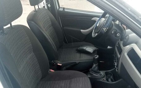 Renault Logan I, 2011 год, 370 000 рублей, 11 фотография