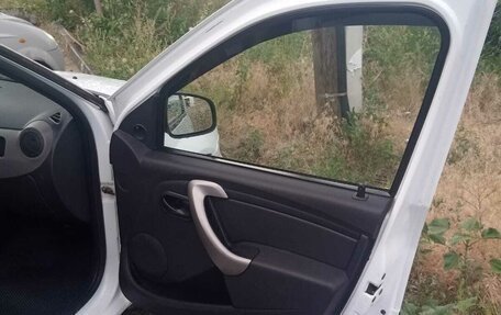 Renault Logan I, 2011 год, 370 000 рублей, 15 фотография