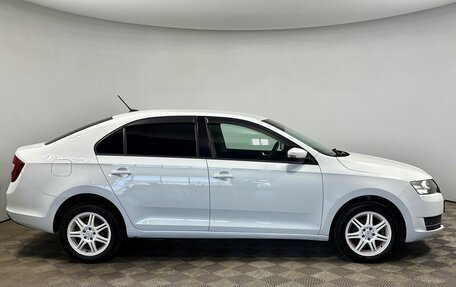 Skoda Rapid I, 2018 год, 920 000 рублей, 6 фотография