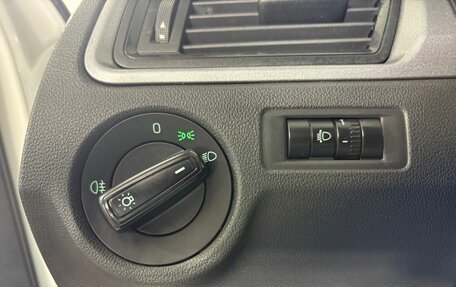 Skoda Rapid I, 2018 год, 920 000 рублей, 12 фотография