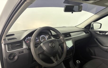 Skoda Rapid I, 2018 год, 920 000 рублей, 14 фотография