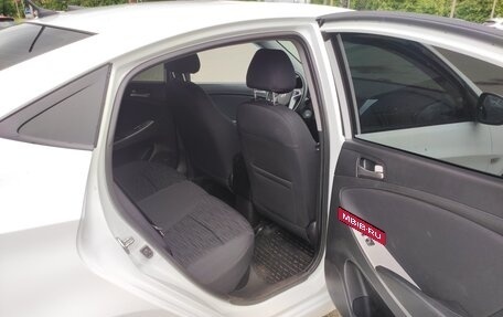 Hyundai Solaris II рестайлинг, 2016 год, 799 000 рублей, 9 фотография