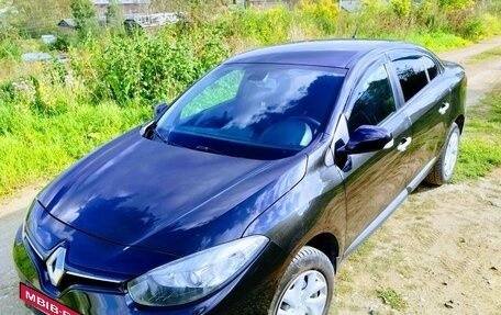 Renault Fluence I, 2013 год, 899 000 рублей, 2 фотография