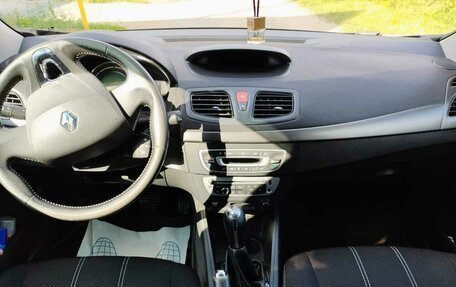 Renault Fluence I, 2013 год, 899 000 рублей, 26 фотография