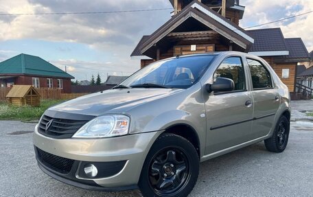 Renault Logan I, 2010 год, 600 000 рублей, 6 фотография