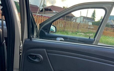 Renault Logan I, 2010 год, 600 000 рублей, 14 фотография