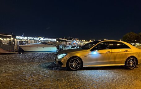 Mercedes-Benz E-Класс, 2015 год, 2 330 000 рублей, 2 фотография