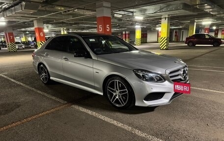 Mercedes-Benz E-Класс, 2015 год, 2 330 000 рублей, 6 фотография