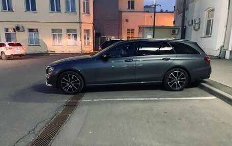 Mercedes-Benz E-Класс, 2018 год, 3 099 000 рублей, 7 фотография