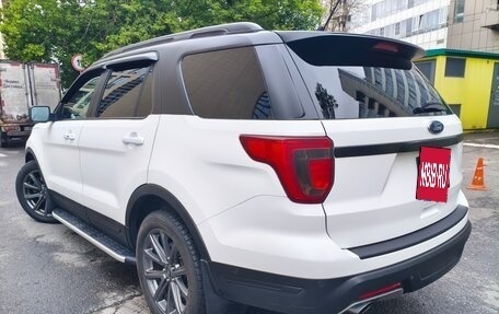 Ford Explorer VI, 2018 год, 2 890 000 рублей, 3 фотография