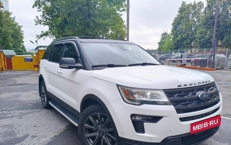 Ford Explorer VI, 2018 год, 2 890 000 рублей, 7 фотография