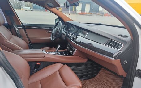 BMW 5 серия, 2010 год, 2 350 000 рублей, 8 фотография