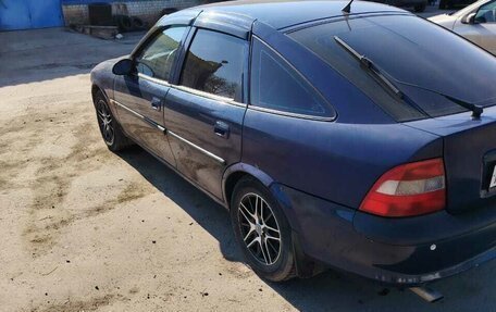Opel Vectra B рестайлинг, 1996 год, 220 000 рублей, 6 фотография
