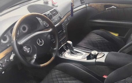 Mercedes-Benz E-Класс, 2004 год, 750 000 рублей, 8 фотография