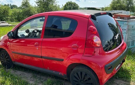 Peugeot 107 I рестайлинг, 2007 год, 320 000 рублей, 2 фотография