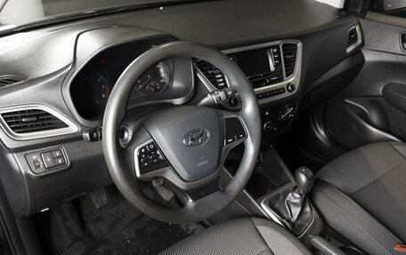 Hyundai Solaris II рестайлинг, 2019 год, 1 378 000 рублей, 3 фотография
